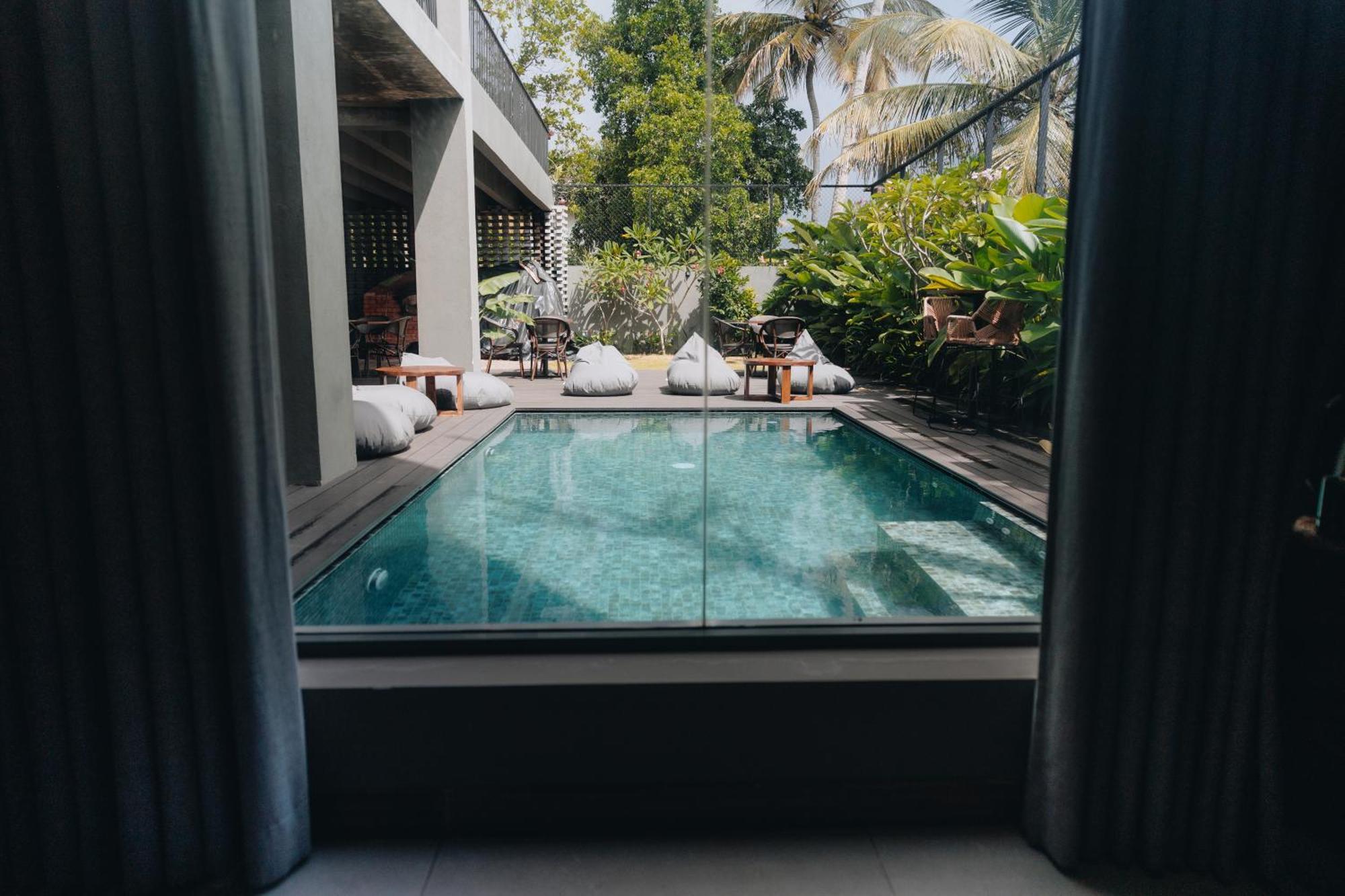 Hotel Bohemian Nest à Negombo Extérieur photo